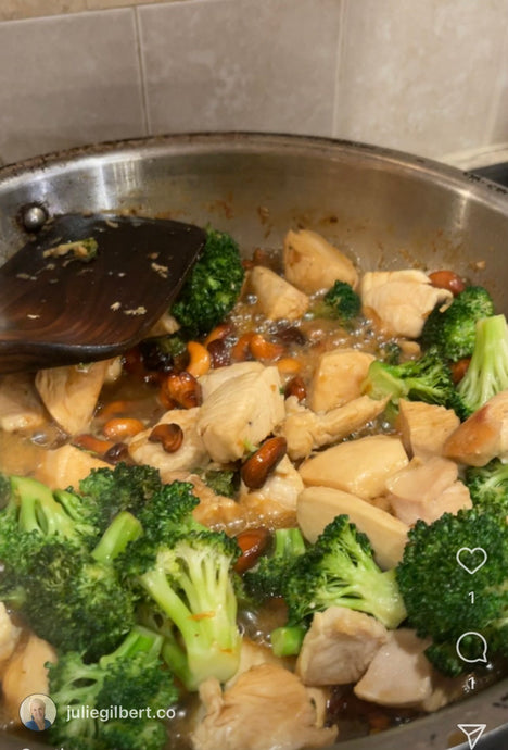 Chicken, Broccoli and Cashew Stir Fry